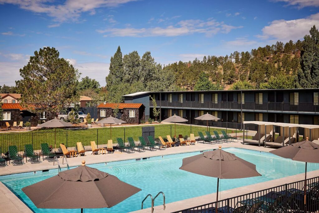 High Country Motor Lodge  Near NAU/Downtown